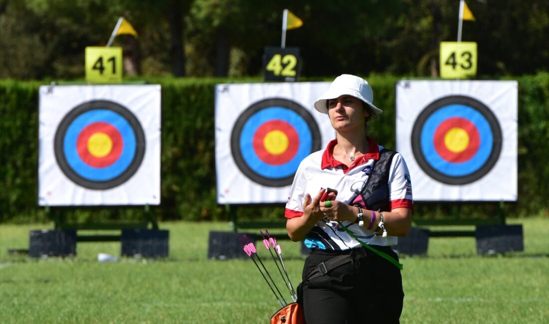 ANTALYA (AA) – Antalya'da düzenlenen 100. Yıl Cumhuriyet Açık Hava