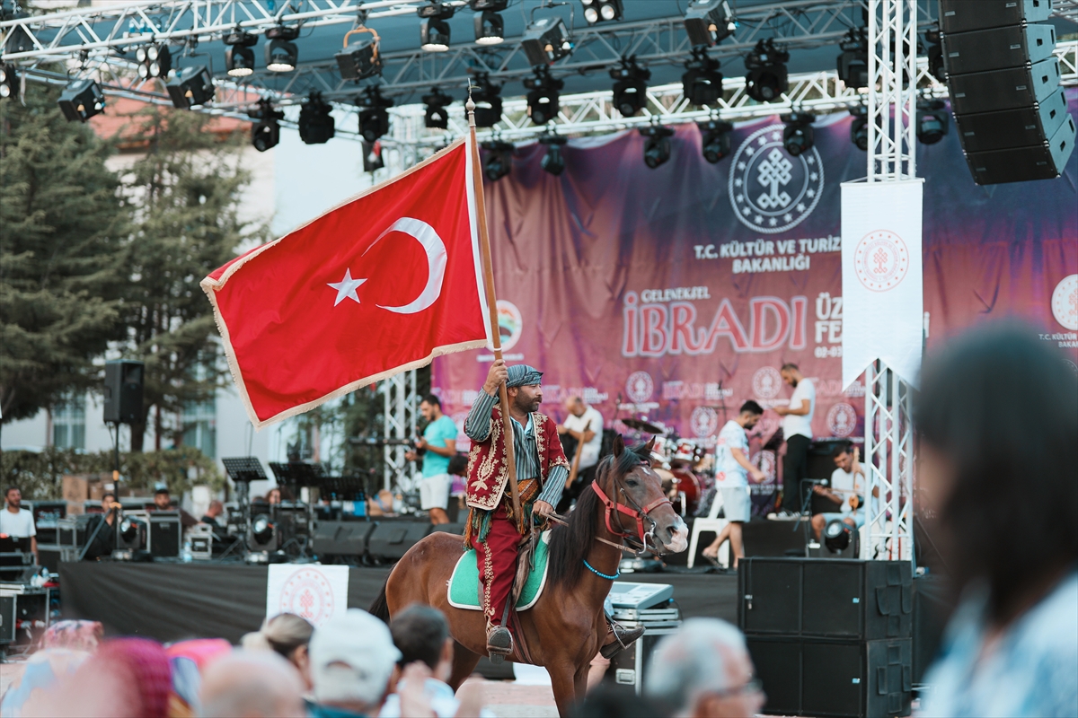 ANTALYA (AA) – Antalya'nın İbradı ilçesinde bu yıl 56'ıncısı düzenlenen