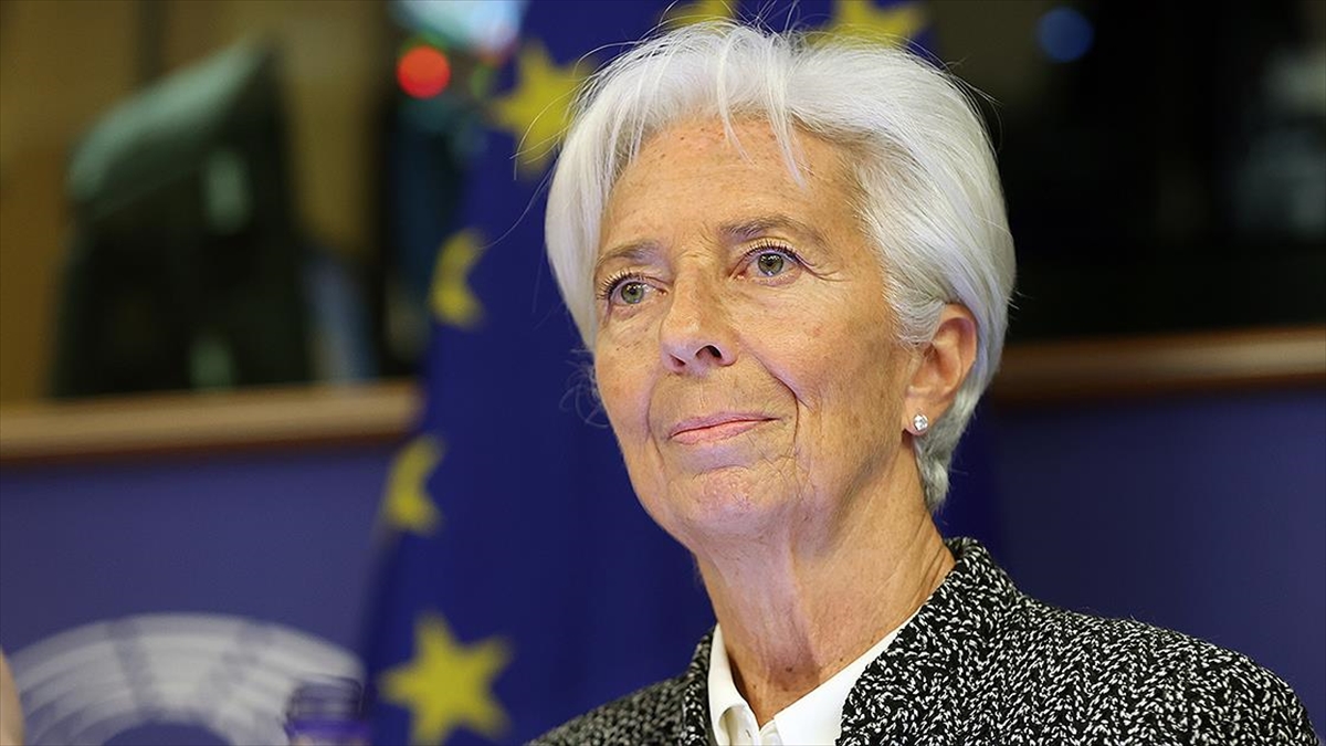 Avrupa Merkez Bankası (ECB) Başkanı Christine Lagarde, enflasyonun hala çok