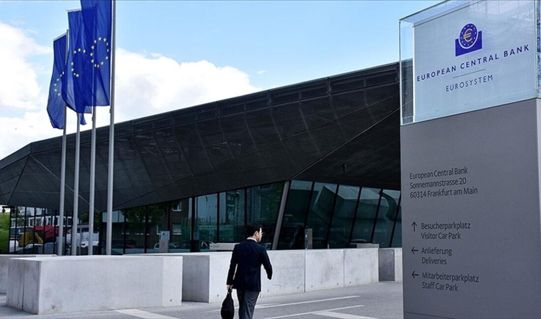 Avrupa Merkez Bankası (ECB), 3 temel politika faizini 25 baz