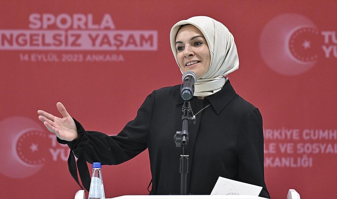 Aile ve Sosyal Hizmetler Bakanı Mahinur Özdemir Göktaş, "Sporla Engelsiz