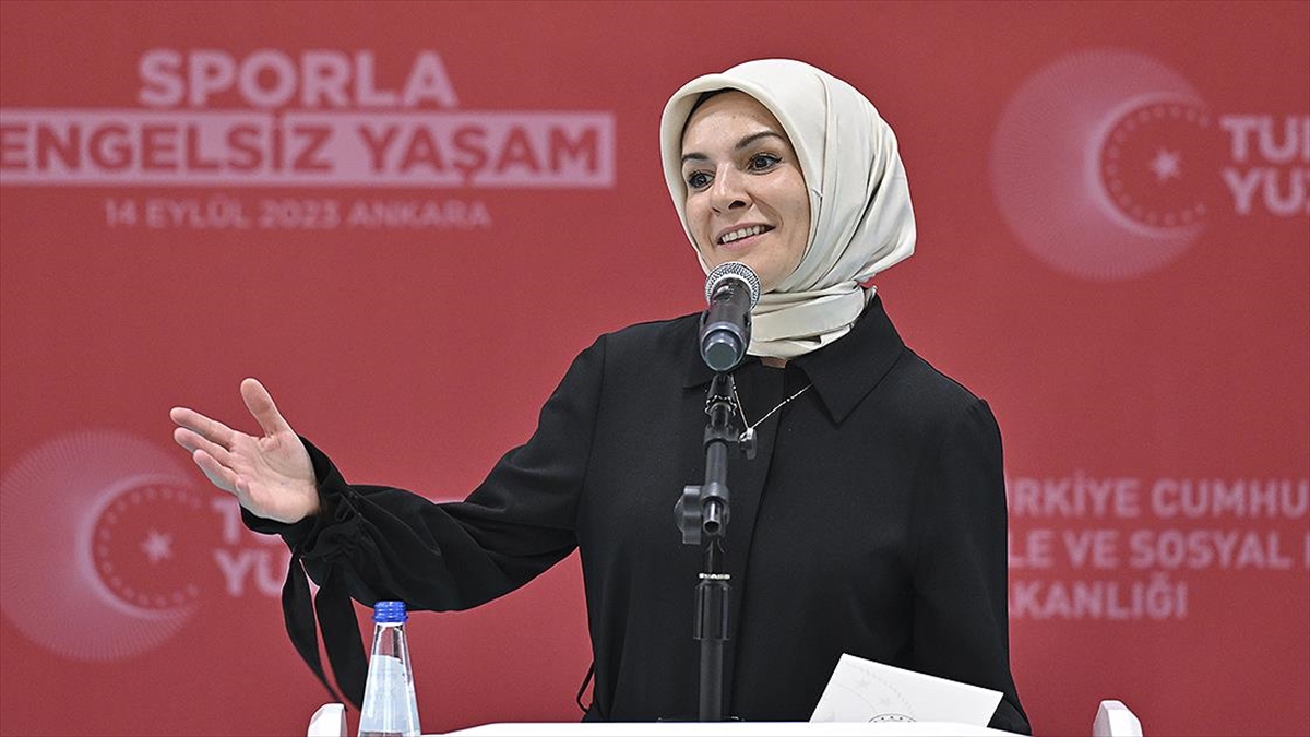 Aile ve Sosyal Hizmetler Bakanı Mahinur Özdemir Göktaş, "Sporla Engelsiz