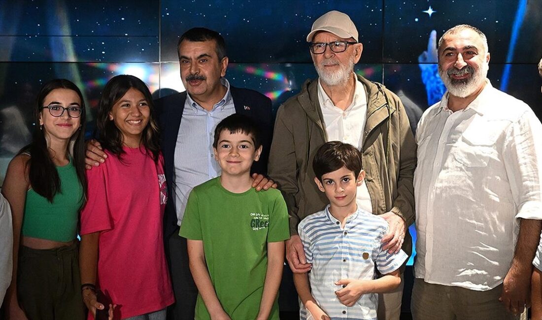 Mustafa Kutlu'nun aynı adlı eserinden uyarlanan, yönetmenliğini Ahmet Sönmez'in üstlendiği