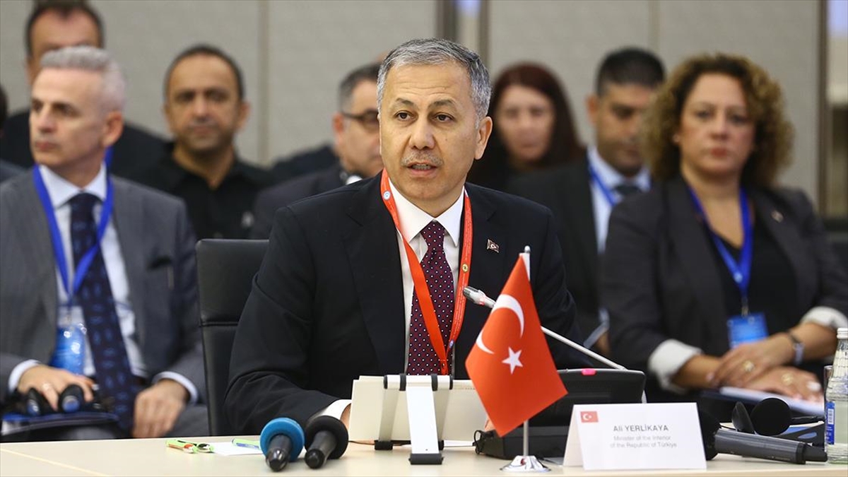 İçişleri Bakanı Ali Yerlikaya, afetlerin sadece yerel değil küresel bir