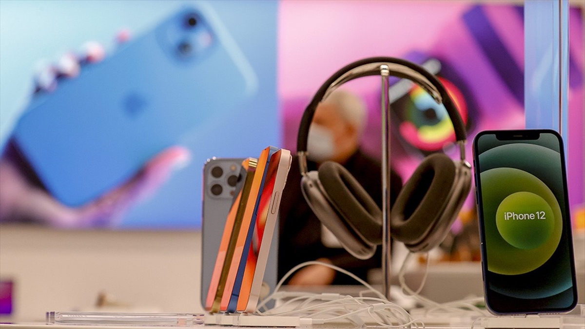 Belçika, Fransa'da satışı durdurulan iPhone 12 model telefonun yaydığı radyasyon