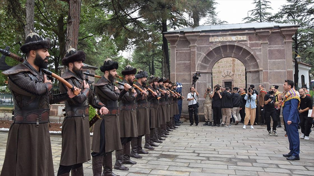 Kayı Boyu'nun lideri, Osmanlı Devleti'nin kurucusu Osman Gazi'nin babası Ertuğrul