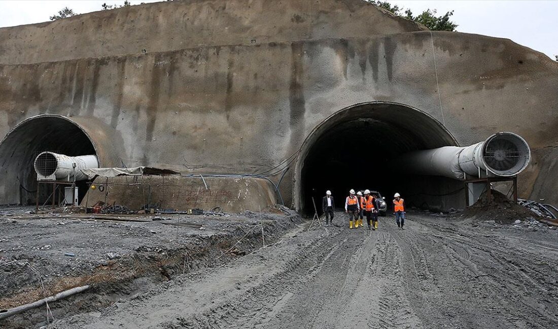 Ulaştırma ve Altyapı Bakanlığı Karayolları Genel Müdürlüğünce hayata geçirilen "Tatvan