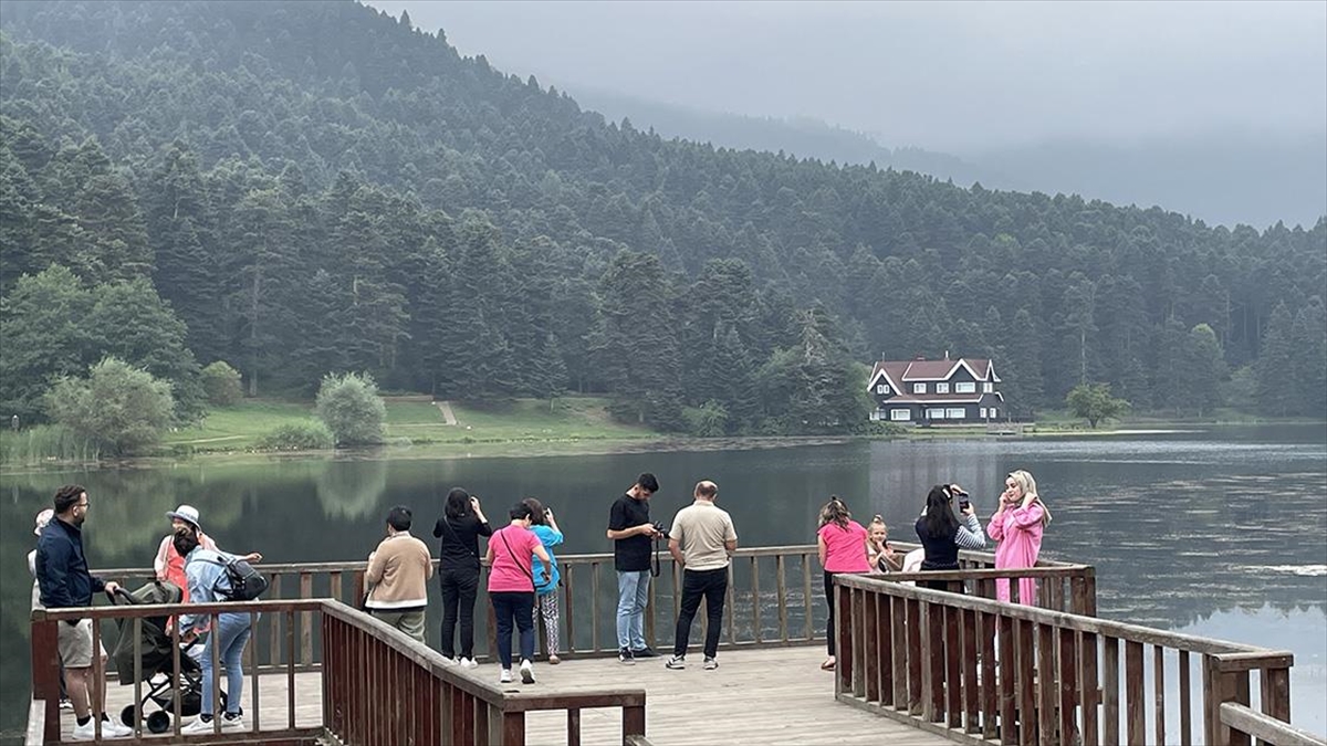 Tabiat parkları, ekolojik zenginliği ve dört mevsim misafirlerine sunduğu doğal
