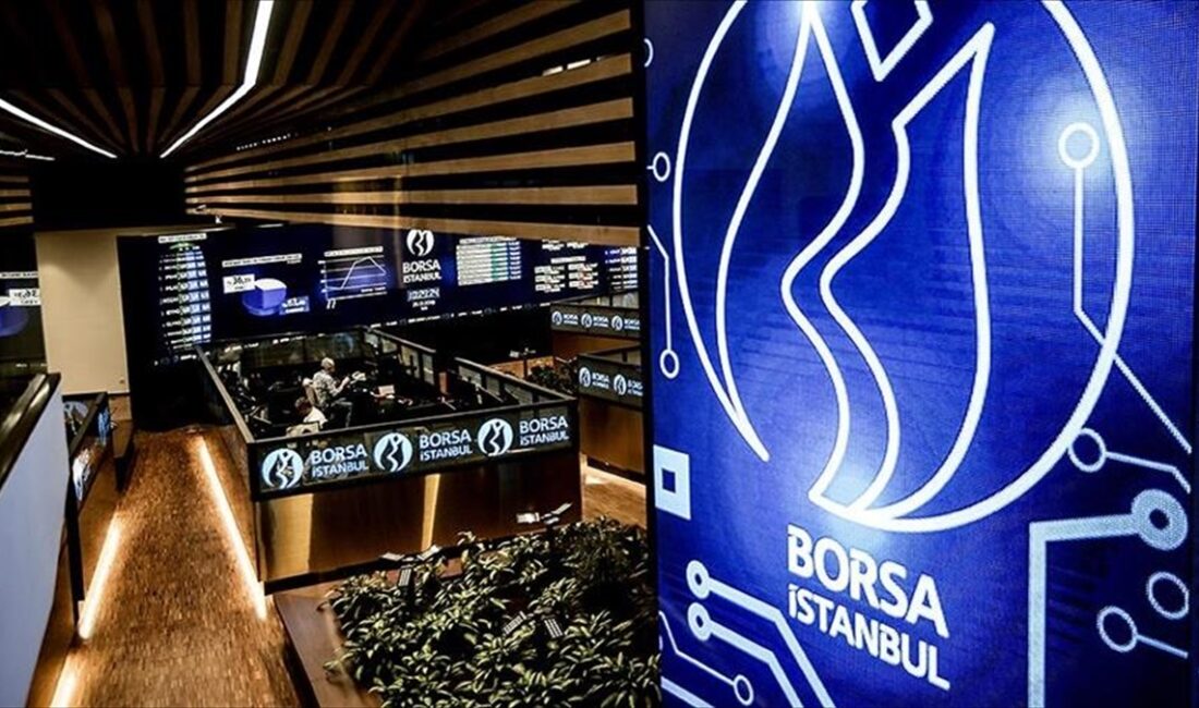 Borsa güne yükselişle başladı Borsa İstanbul'da BIST 100 endeksi, güne yüzde 0,62 yükselişle 7.966,65