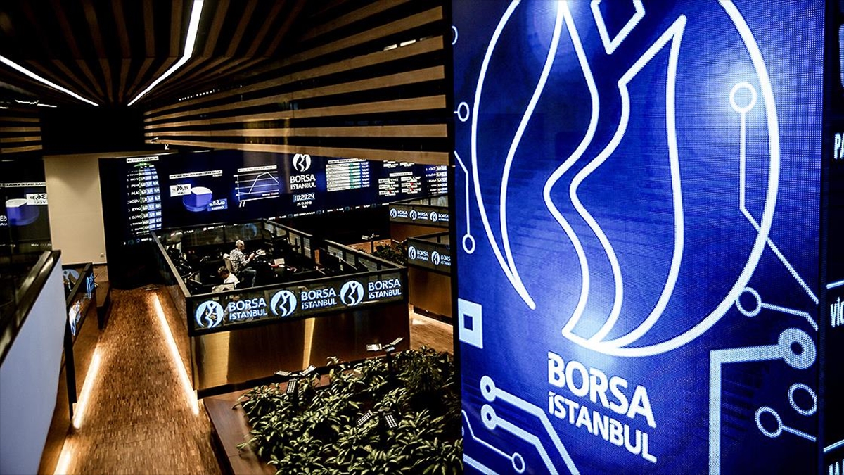 Borsa İstanbul'da BIST 100 endeksi, yüzde 1,79 değer kaybederek günü