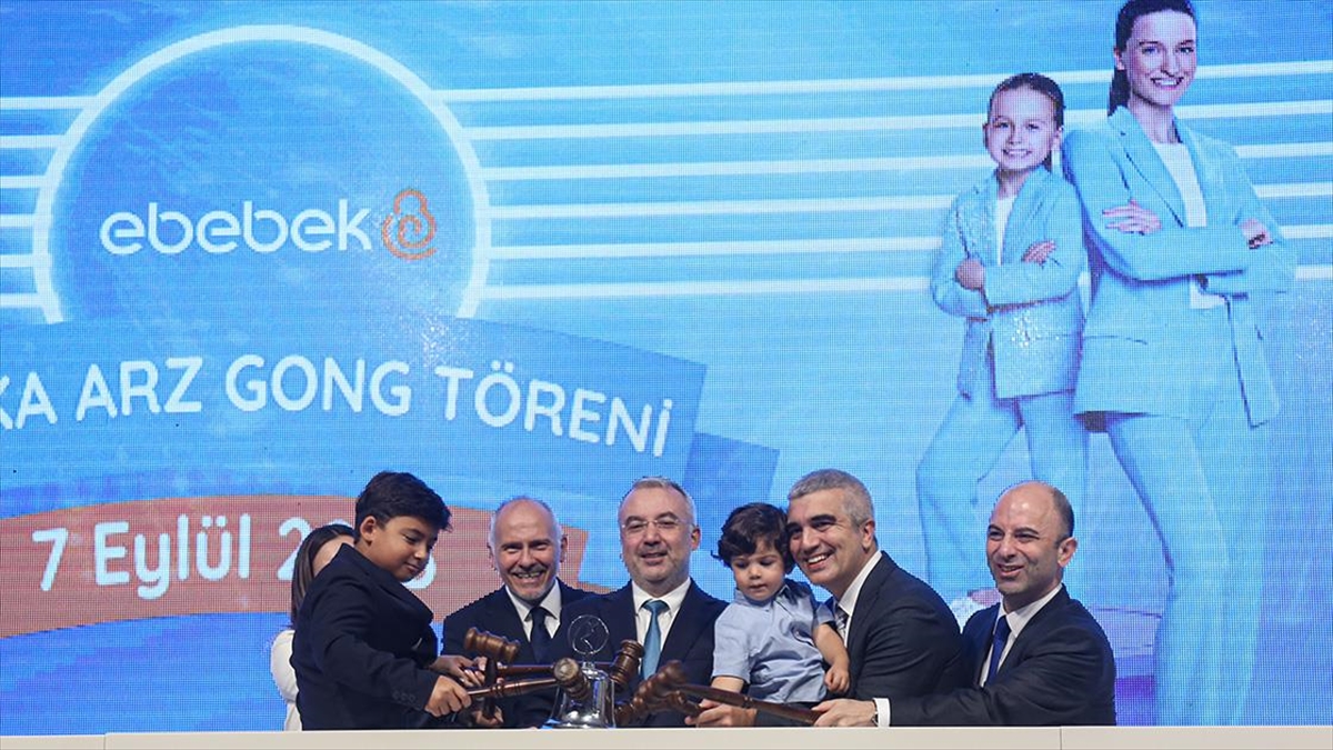 Anne-bebek ürünleri sektörünün öncü firmalarından ebebek, düzenlenen gong töreniyle Borsa