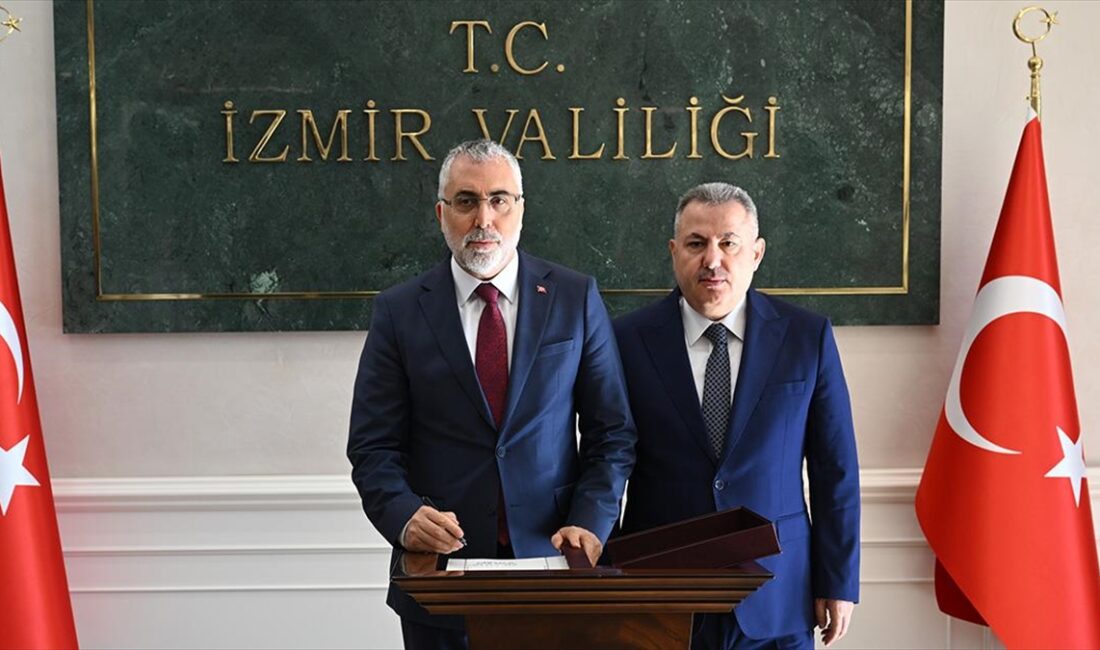 Çalışma ve Sosyal Güvenlik Bakanı Vedat Işıkhan, "Yaşlı bakım sigortası