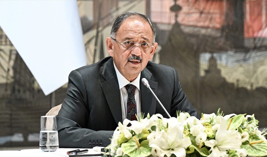 Çevre, Şehircilik ve İklim Değişikliği Bakanı Mehmet Özhaseki, "Şu anda