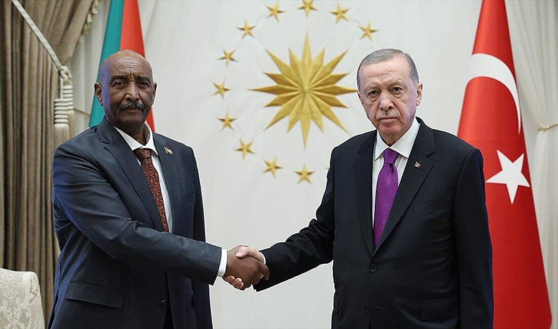 Cumhurbaşkanı Recep Tayyip Erdoğan, Sudan Egemenlik Konseyi Başkanı Orgeneral Abdülfettah