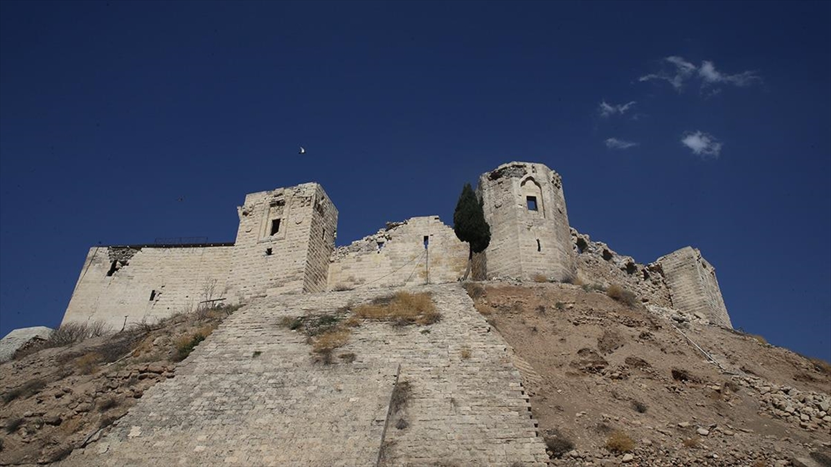 Kahramanmaraş merkezli depremlerde hasar gören Gaziantep Kalesi, Kültür ve Turizm