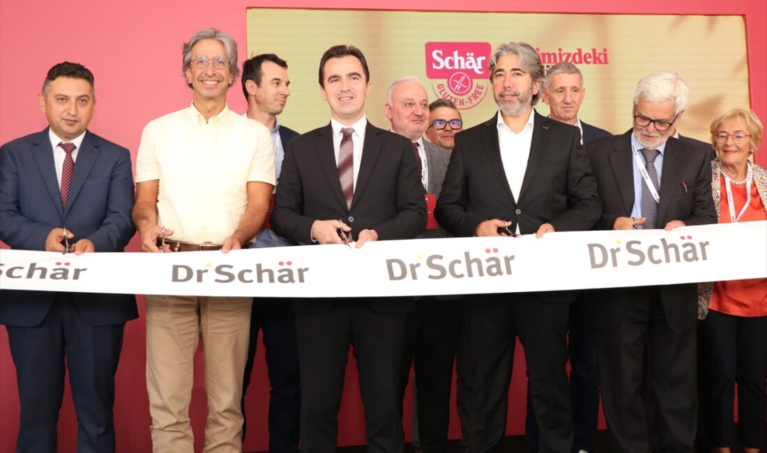 Dr. Schär, Türkiye’deki ilk fabrikasını açtı İSTANBUL (AA) – Dr. Schär, İstanbul Sancaktepe’deki fabrikasıyla hem glutensiz