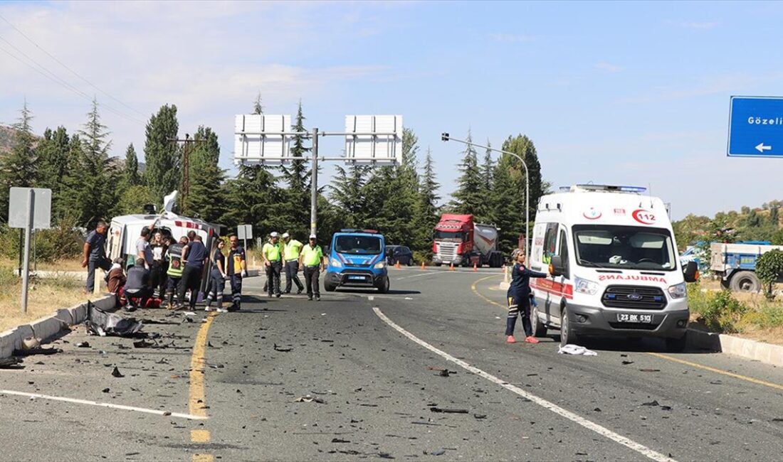 ELAZIĞ (AA) – Elazığ-Malatya kara yolunun 21. kilometresi Gözeli Kavşağı’nda,