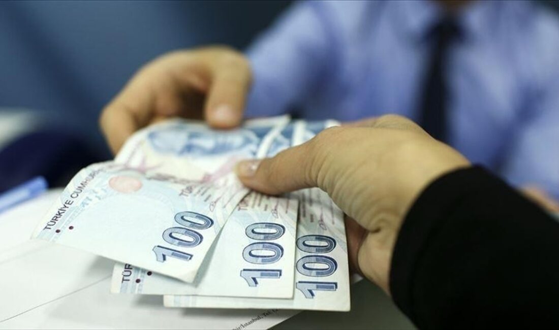 Aile ve Sosyal Hizmetler Bakanı Mahinur Özdemir Göktaş, eylülde 3,3