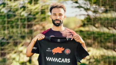 VavaCars Fatih Karagümrük, Fenerbahçe ile yollarını ayıran Nazım Sangare'yi kadrosuna