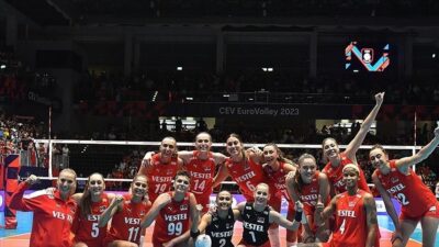 A Milli Kadın Voleybol Takımı'ndan 5 isim, Avrupa Şampiyonası'nın "Rüya