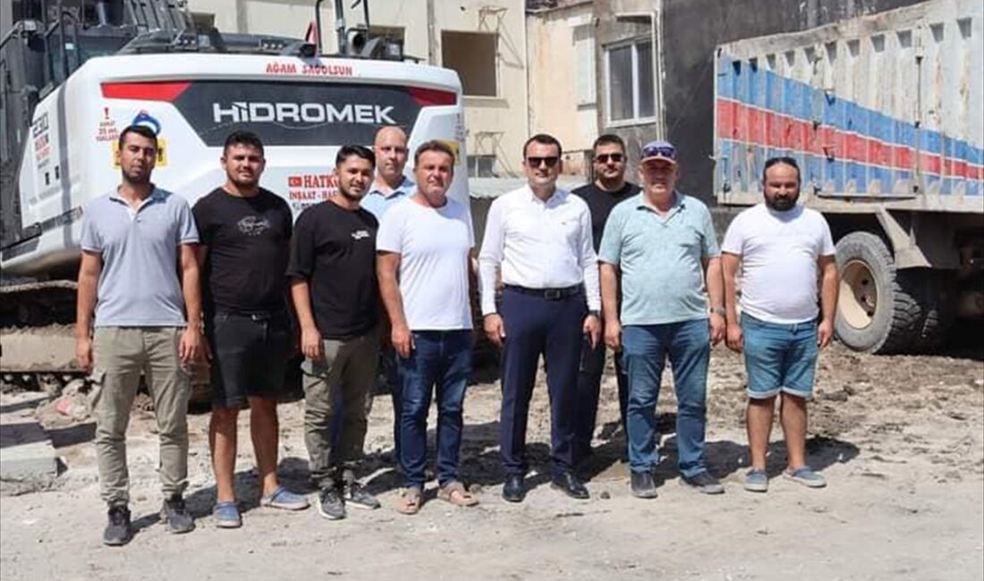 ANTALYA (AA) – Finike Kaymakamı Musa Kazım Çelik, yapımı devam