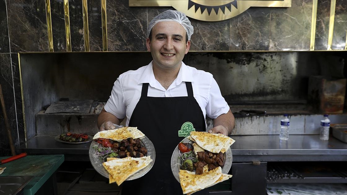 Gastronomi alanında UNESCO'nun "Yaratıcı Şehirler Ağı"nda yer alan Gaziantep'in lezzetlerini