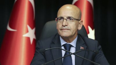Hazine ve Maliye Bakanı Mehmet Şimşek, "Enflasyonu kontrol altına almak