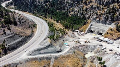Konya-Antalya kara yolu üzerindeki, kış aylarında yaşanan olumsuzlukları bertaraf edecek