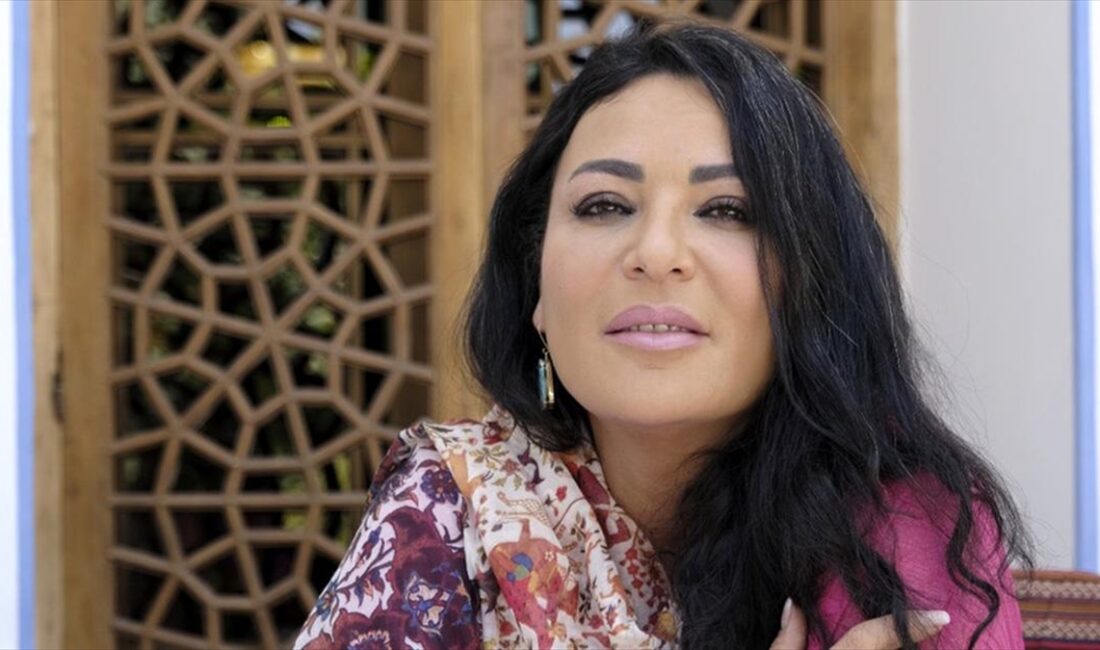 Shahzadeh N. İgual, "Farsça düşünüyorum ama eserlerimde kahramanımı Türkçe konuşturuyorum