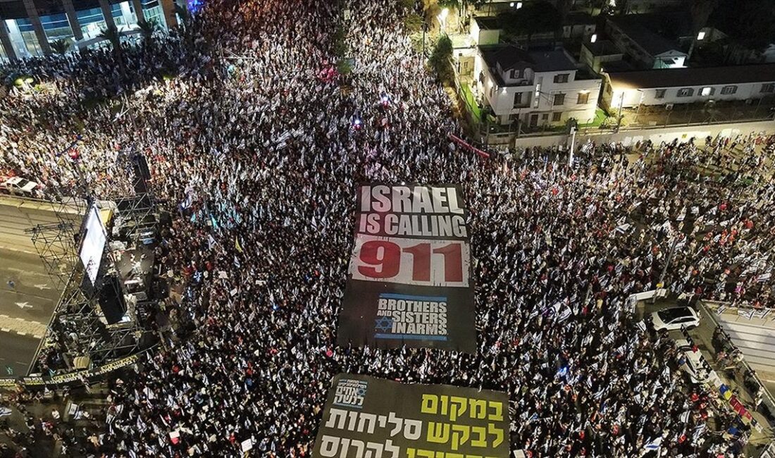 İsrail'de, Başbakan Binyamin Netanyahu öncülüğündeki aşırı sağcı koalisyon hükümetinin yargı