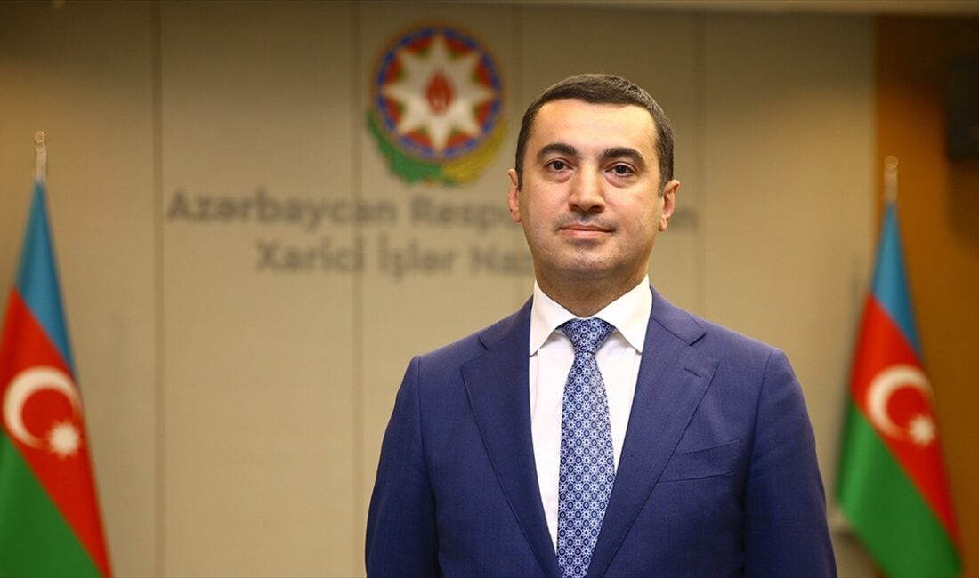Azerbaycan Dışişleri Bakanlığı Sözcüsü Ayhan Hacızade, "Tırın, Ağdam-Hankendi yolu üzerinden