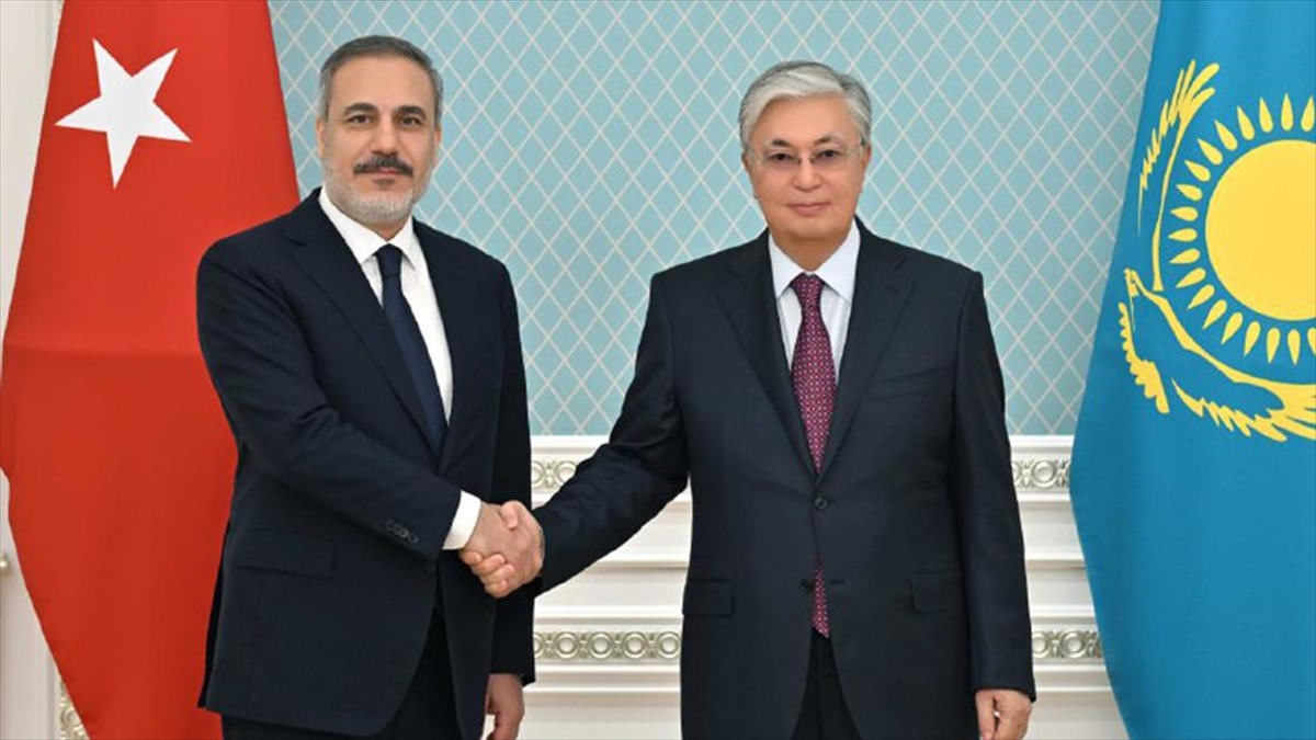Kazakistan Cumhurbaşkanı Kasım Cömert Tokayev, Astana’da resmi temaslarda bulunan Dışişleri