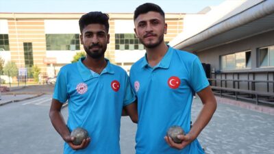 Kilisli milli bocceciler Muhammet Resul Keske ile Sami Özgöçer, 18-25