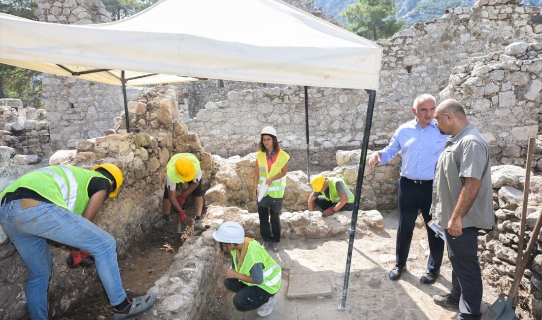 - "Olimpos'ta sürdürülen çalışmalara, bu yıl yeni alanların da eklenmesiyle
