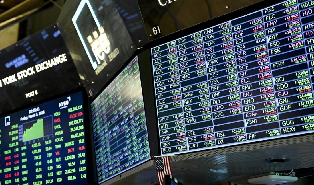Küresel piyasalar, ABD'deki verilerin güçlü ekonomiye işaret etmesi, ECB Başkanı