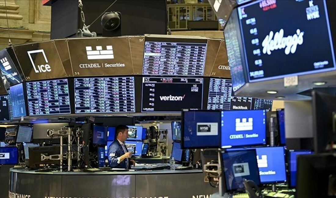 Küresel piyasalarda gözler ABD'de tarım dışı istihdam verilerine çevrildi Küresel piyasalarda, ABD Merkez Bankası'nın (Fed) gelecek dönemde faiz artırmayacağına