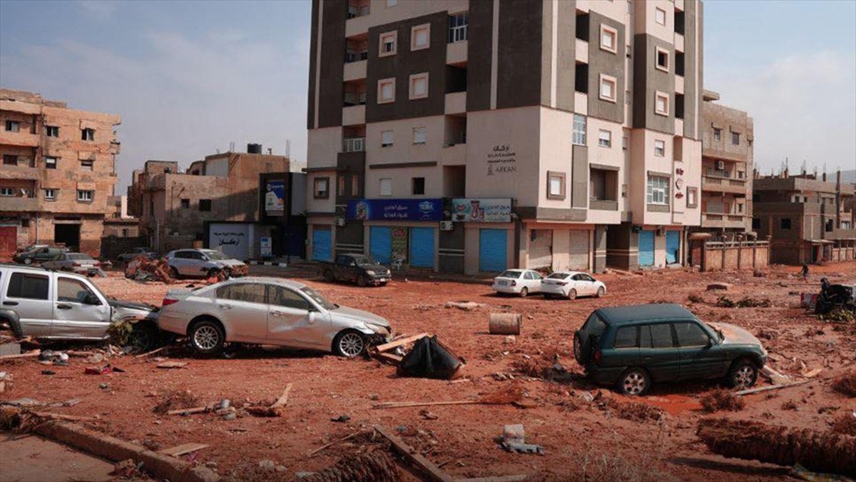  Libya'nın doğusundaki Bingazi, Beyda, Merc, Suse gibi şehirlerde 10