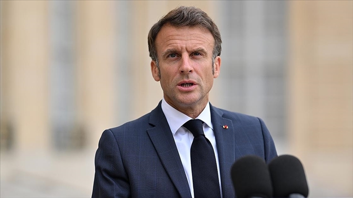 Fransa Cumhurbaşkanı Emmanuel Macron, bazı çevrelerce "İslam karşıtı" bulunan ve