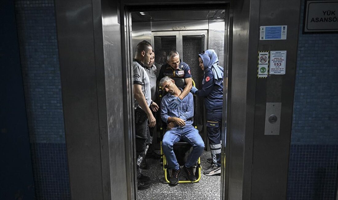 Dünya İlk Yardım Günü kapsamında, Ankara metrosunda gerçekleştirilen, doğru ve