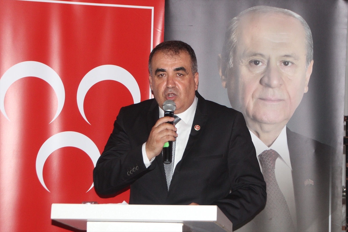MHP Serik İlçe Başkanı Üstünmet, yeniden seçildi