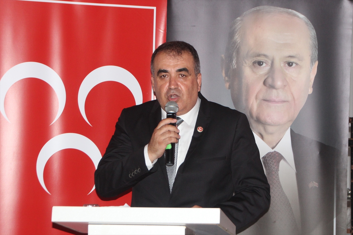 ANTALYA (AA) – MHP Serik İlçe Başkanlığı kongresinde, mevcut başkan