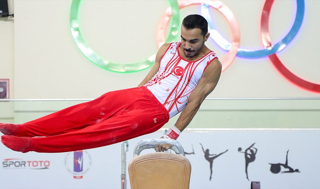 Milli sporcu Ahmet Önder, Mersin'deki Artistik Cimnastik Dünya Challenge Kupası'nda