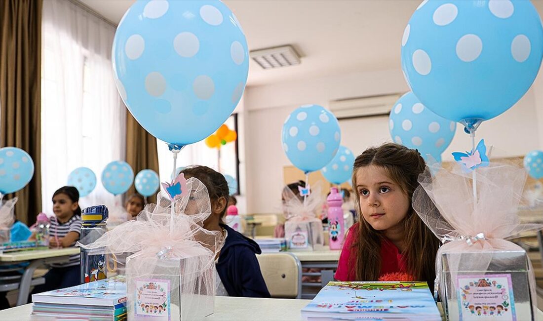 Milli Eğitim Bakanlığı tarafından, okul öncesi, ilkokul 1'inci ve lise