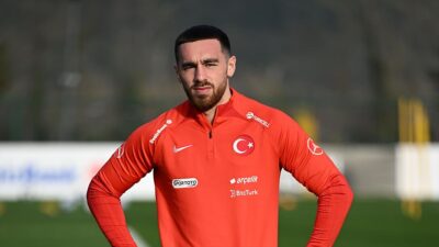 Milli futbolcu Orkun Kökçü, Hollanda'da yılın futbolcusu ödülüne aday gösterildi.