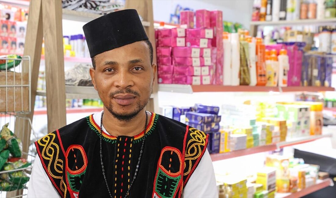Nijerya'da Türk ürünlerinin satıldığı marketler işleten Mark Kendrick Imafidon, İstanbul'da