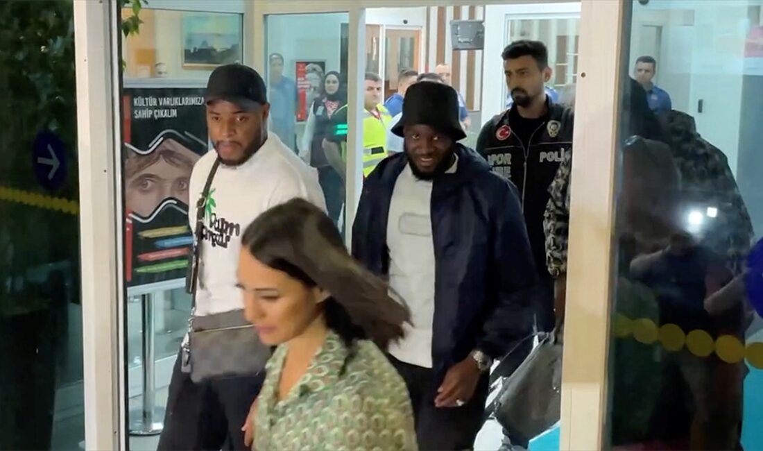 Galatasaray'ın transfer görüşmelerini yürüttüğü Fransız orta saha oyuncusu Tanguy Ndombele,