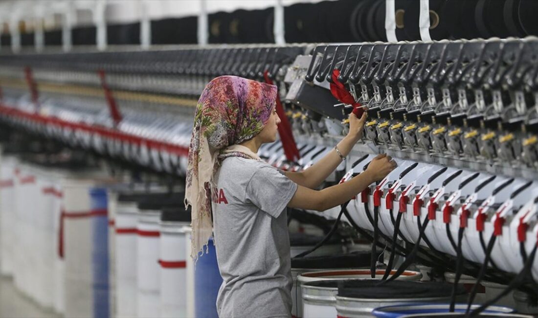 Tekstil ürünleri geri dönüşümünün yaklaşık yüzde 72'sini gerçekleştiren Uşak'ta, bu