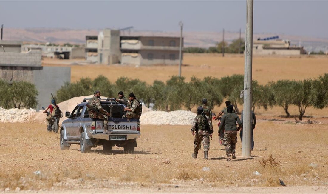Terör örgütü PKK/YPG, Deyrizor ilinin batısındaki Azme köyünde terör örgütüne