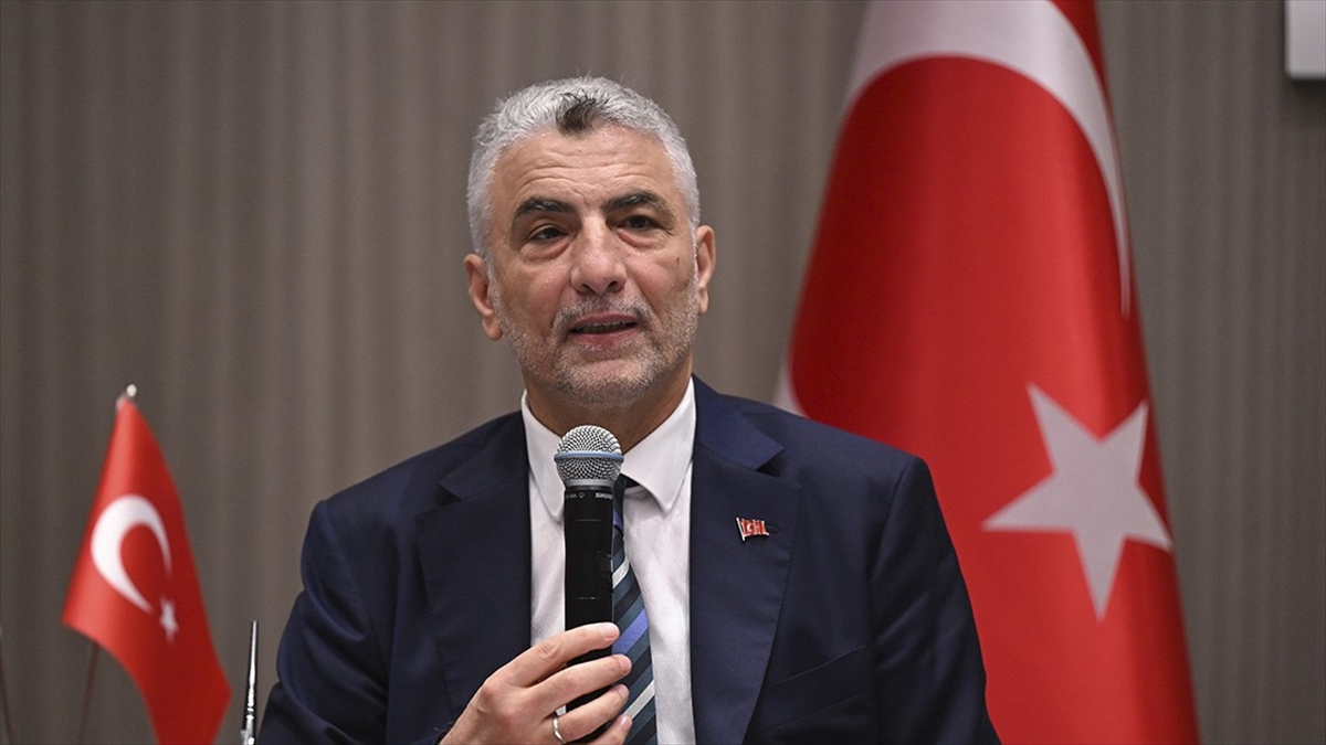 ANKARA (AA) – Ticaret Bakanı Ömer Bolat, Türkiye Cumhuriyet Merkez