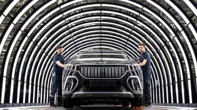 Ağustosta 1965 adet T10X modelini kullanıcılarıyla buluşturan Togg, mayıs-temmuz dönemi